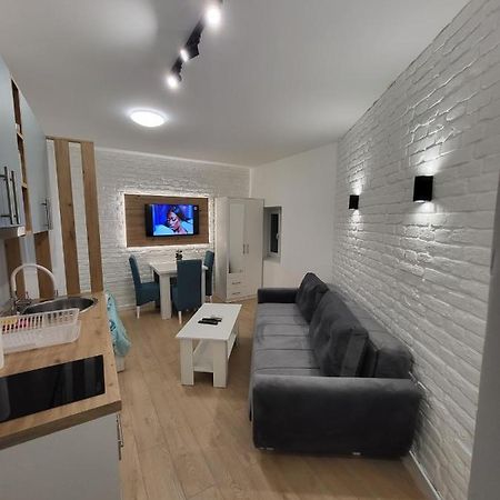 Harmony Suites Sajmiste Екстер'єр фото