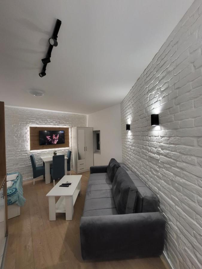 Harmony Suites Sajmiste Екстер'єр фото